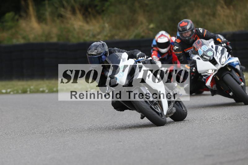 /30 23.06.2025 Get Faster Caremotion ADR/Rider Academy gruen/10